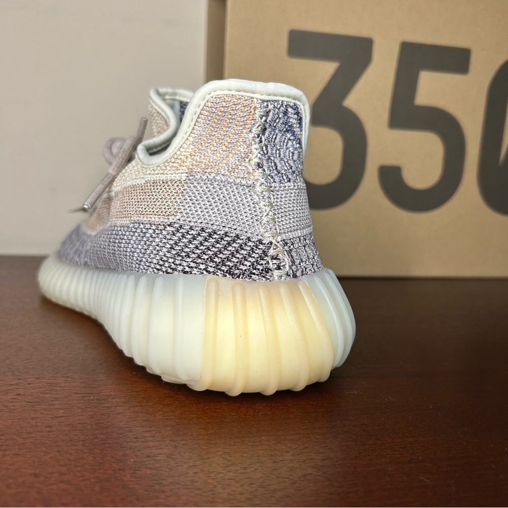 Adidas Yeezy Boost 350 V2 Ash Pearl (Unisex Size 9 Men's) - Picture 4 of 16